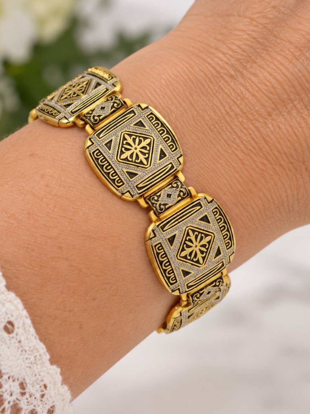 Vintage Spanish Toledo Damascene Gold Silver Tone Panel Bracelet